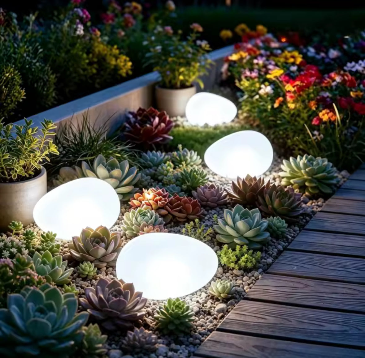 Solar Leuchtsteine für den Garten |  IP65 geschützt mit Dämmerungssensor |  Wegelicht für Gartenweg, Beet, Rasen & Terrasse