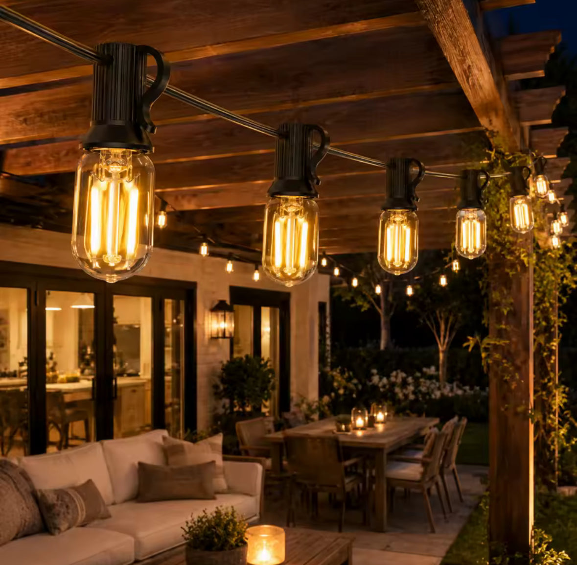 Solar Lichterkette mit länglichen LED-Birnen & USB-Notladung | 7,6–30 m, 8 Modi, IP44 | Feines Funkellicht für Pergola, Balkon & Terrasse – lädt auch ohne Sonne