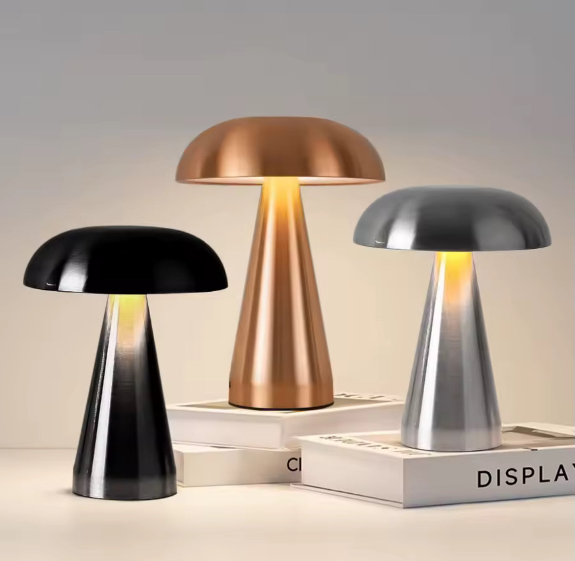 LED Pilz-Tischlampe mit Touch-Dimmer | Kabellose Retro Mushroom-Lampe mit Akku, 3 Lichtfarben, USB | Design-Nachtlicht für Nachttisch, Schreibtisch & Regal