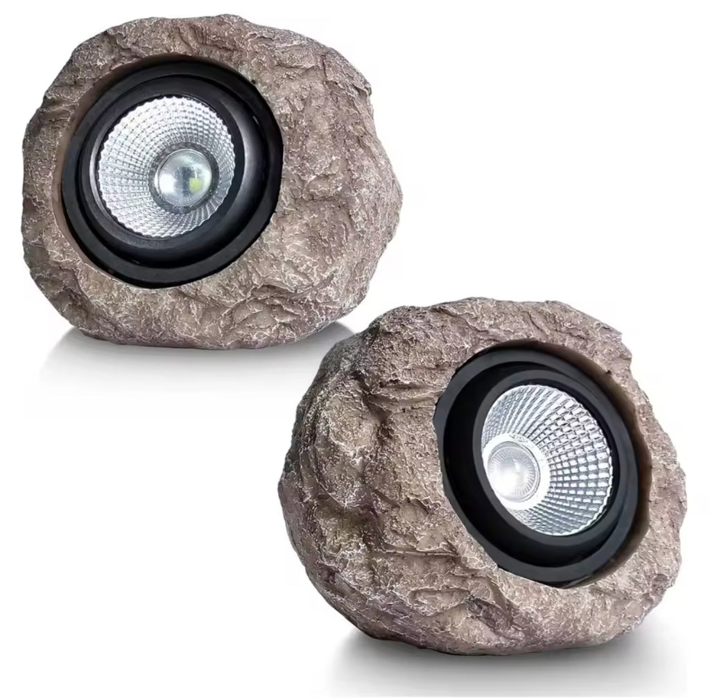 Solar Deko-Stein mit LED-Strahler | Natürliche Steinoptik, Dämmerungsautomatik, IP65, kabellos | Getarntes Gartenlicht für Beet, Weg & Pflanzen