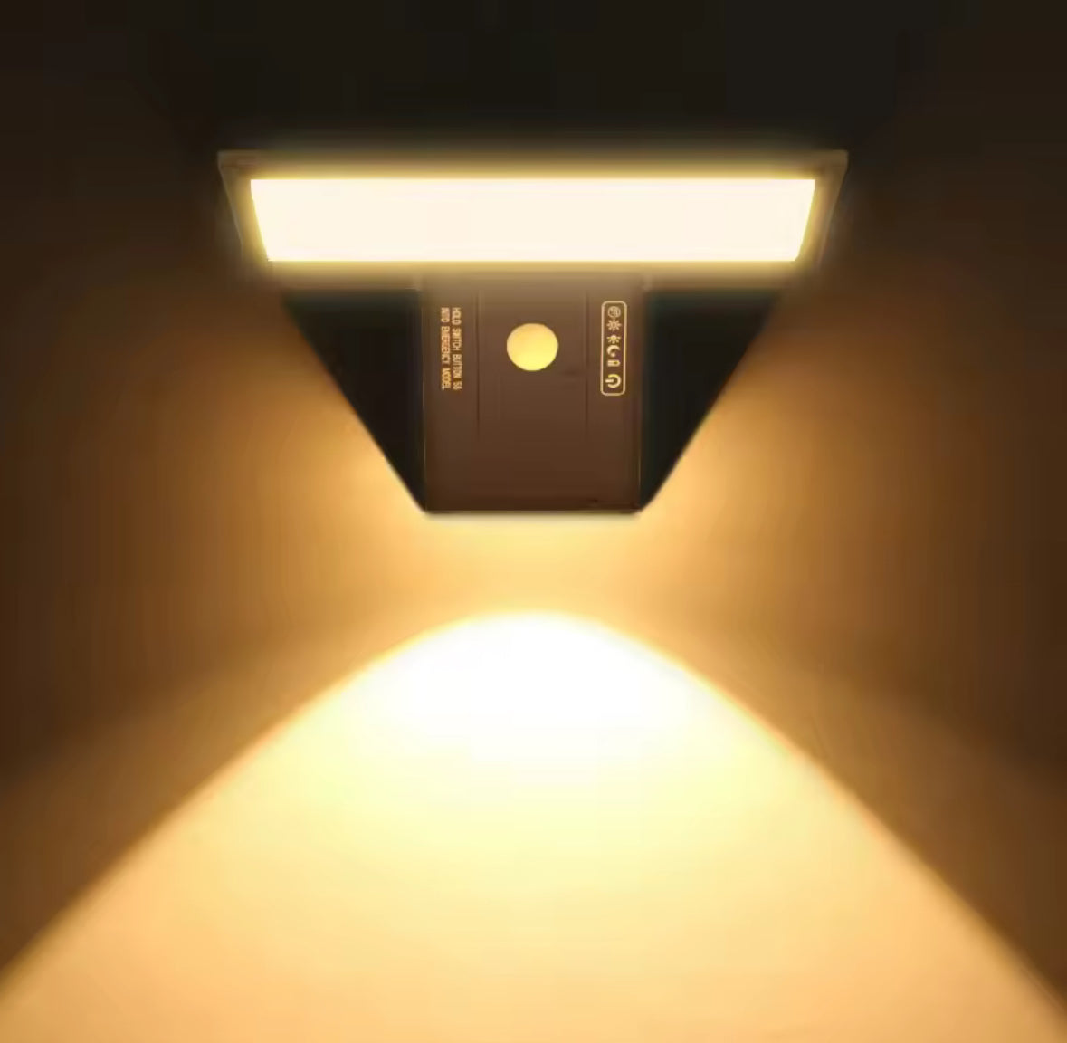 Solar Sicherheitsleuchte mit Bewegungsmelder | 90 LED Flutlicht, 4 Modi, 2600 mAh, IP65 | Kabelloses Aussenlicht für Garage, Hauseingang & Hof