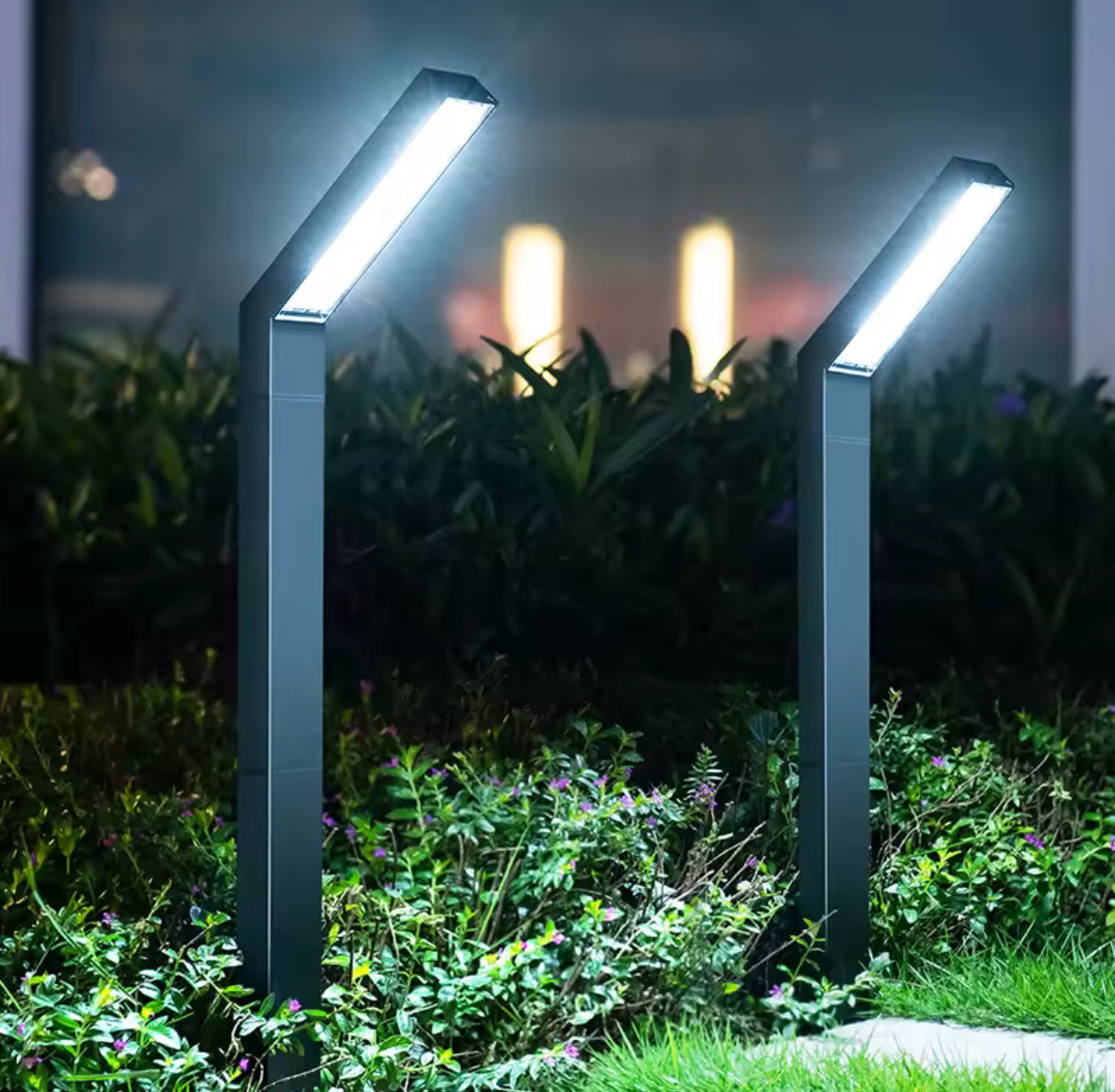 Moderne LED Solar Wegleuchten Wetterfest  | Klares Design, helle SMD-LEDs, Lichtfarbe wählbar, IP65 | Design-Wegbeleuchtung für Gartenweg, Einfahrt & Vorgarten