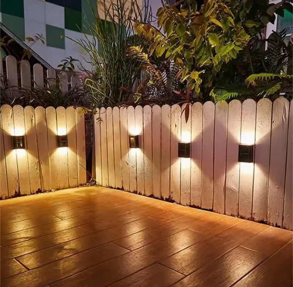 Solar Wandstrahler mit Up-&-Down-Licht | Zwei Lichtkegel, warmweiss, kaltweiss oder mehrfarbig, IP65 | Solar-Wandbeleuchtung für Zaun, Fassade, Haustür & Garage