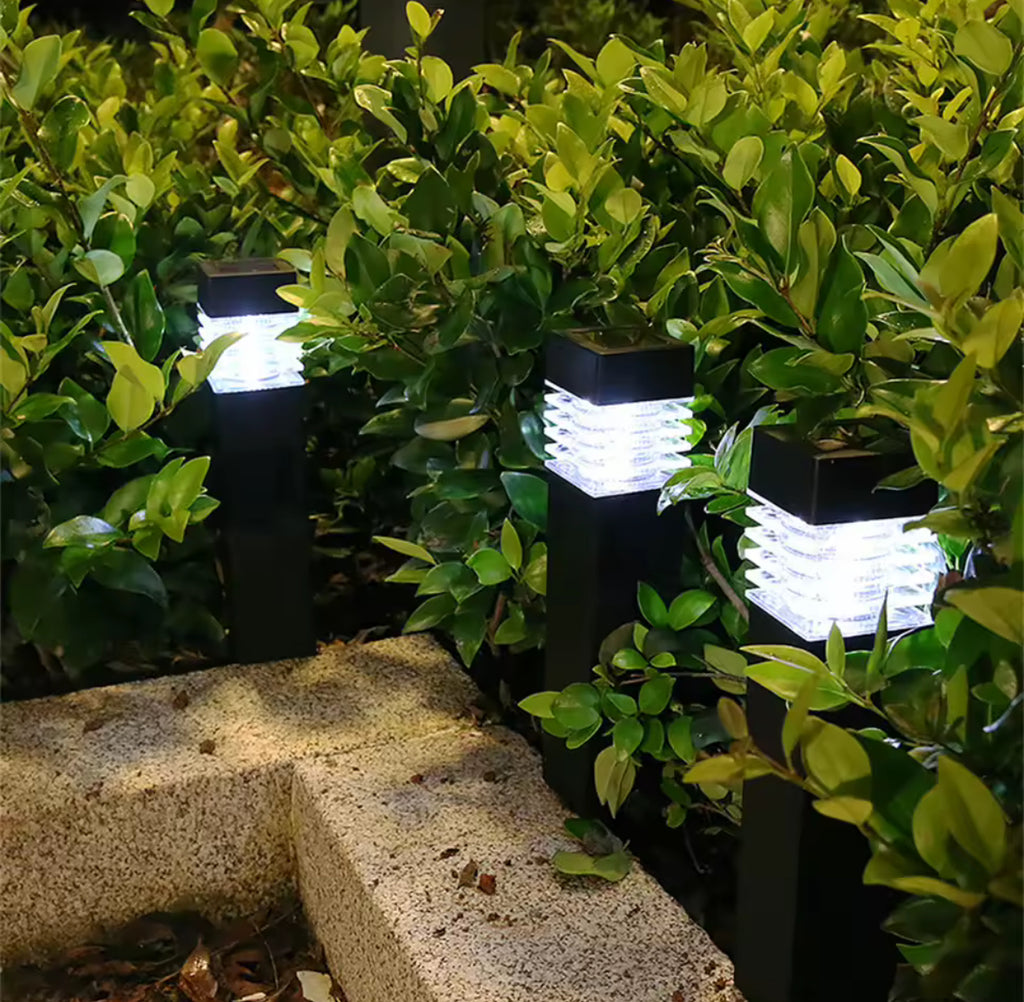 Solar Wegpoller mit Lamellenkopf | Blendfreies Licht, warmweiss oder kaltweiss, 6–12 h Leuchtdauer, IP65 | Moderne Solar-Wegbeleuchtung für Gartenweg, Rasenkante & Einfahrt