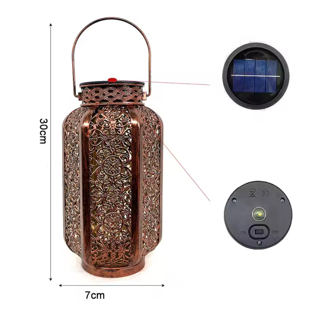 Solar Orient Laterne mit Schattenmuster | Durchbrochenes Metall, warmweiss, 8–10 h Leuchtdauer, zum Hängen & Stellen, IP44 | Deko-Laterne für Terrasse, Balkon, Baum & Garten