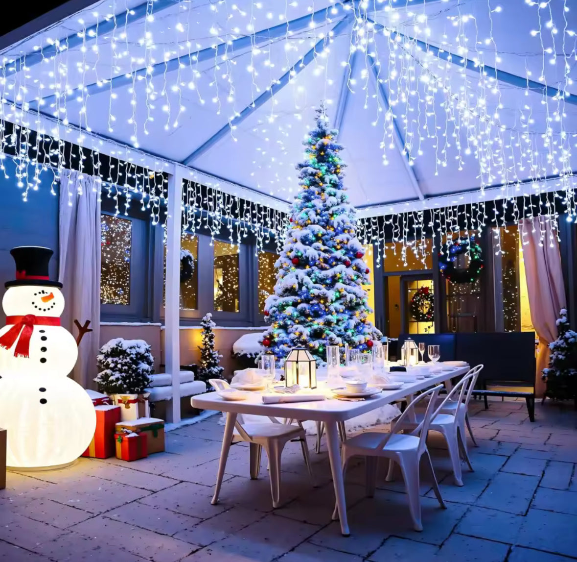 Solar Eiszapfen-Lichtervorhang | 3,5 oder 7 m, warmweiss, kaltweiss oder bunt, Dämmerungsautomatik, IP44 | Weihnachtsbeleuchtung für Dachrand, Balkon, Zaun & Terrasse